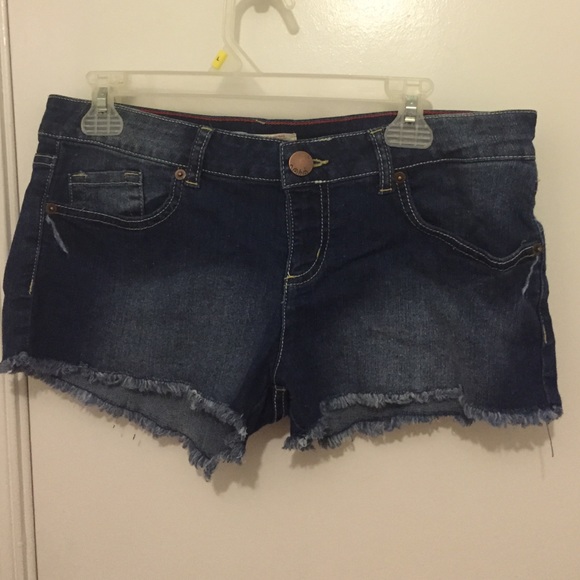 Jean frayed shorts size 13