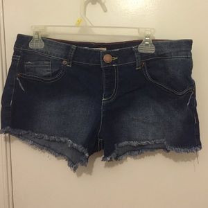 Jean frayed shorts size 13