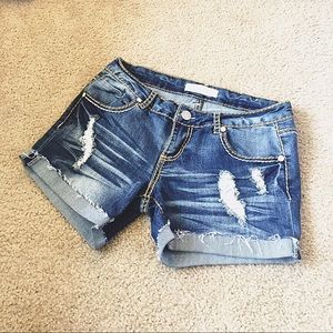 ALMOST FAMOUS Shorts