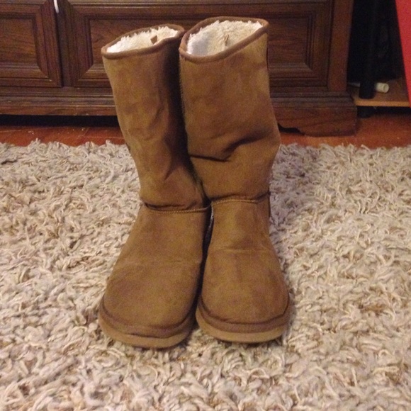 Brown boots