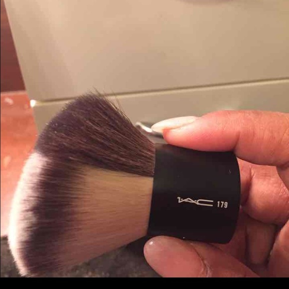 🚫SOLD🚫MAC 179 brush