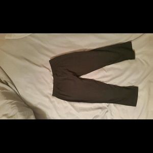 Thick black leggings for @tamifay86