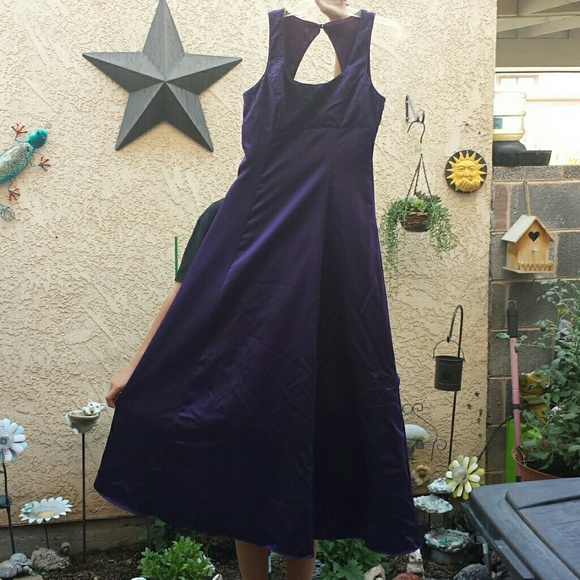 Plum Purple Prom/Evening/Formal Dress - Picture 1 of 4