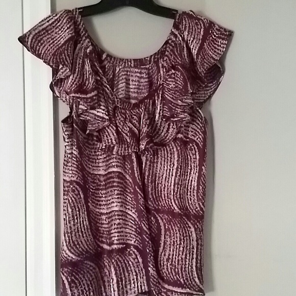 Top - Picture 2 of 2