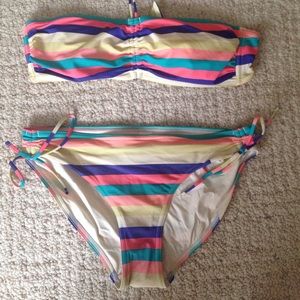 Striped Gap Bikini Set!