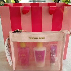 🚫SOLD🚫VICTORIA'S SECRET Travel Essentials