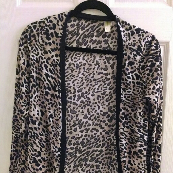 Francesca's cardigan