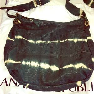 Banana Republic green leather tie dye slouchy bag