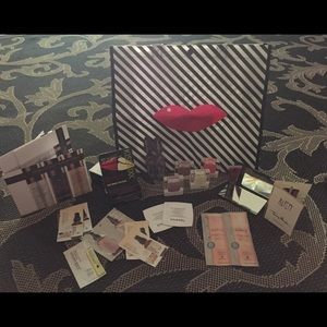 Sephora Deluxe Sample Bag with full sized pieces