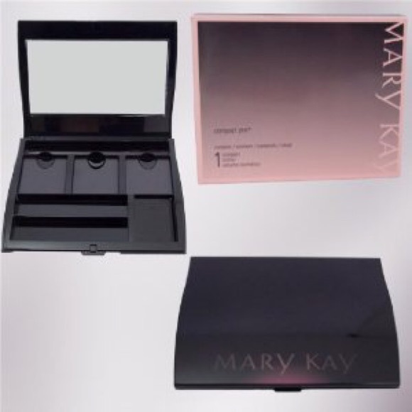 Mary Kay Compact Mini (Unfilled)