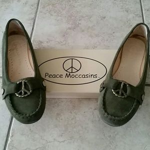 SUPER SALE -Peace Moccasins- flats