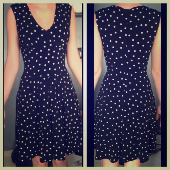 Black & white polka dots dress