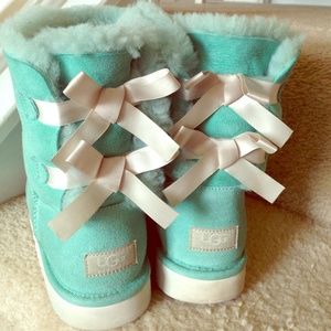 Ugg Bailey Bow Boots!