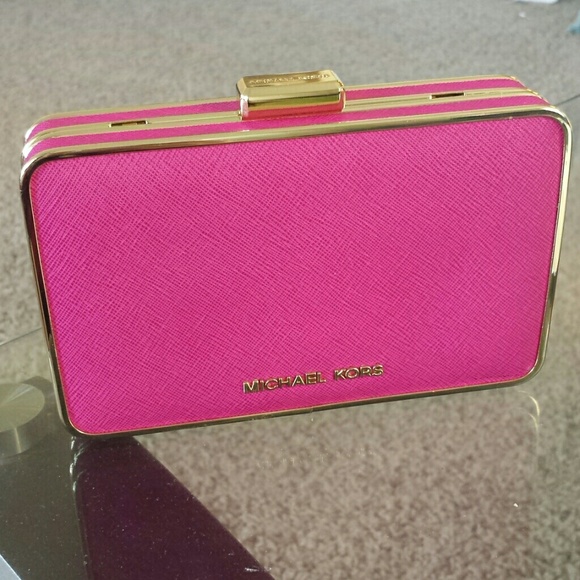 michael kors box purse