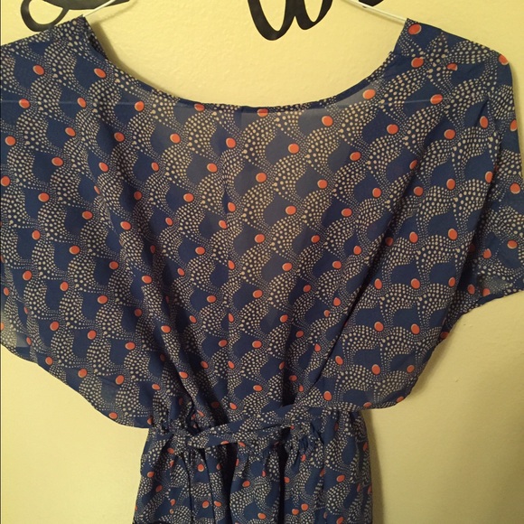 Plus size Top XL - Picture 2 of 2