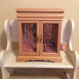 Perfect condition wooden jewelry box