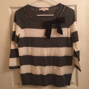 LOFT white/gray light weight sweater