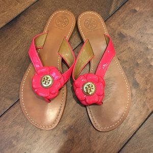 Tory burch pink flower sandal