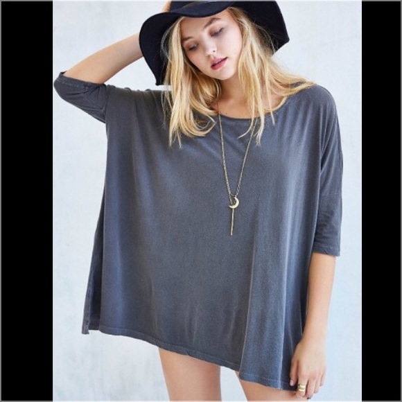 UO Drapey Cape Tee in Washed Black