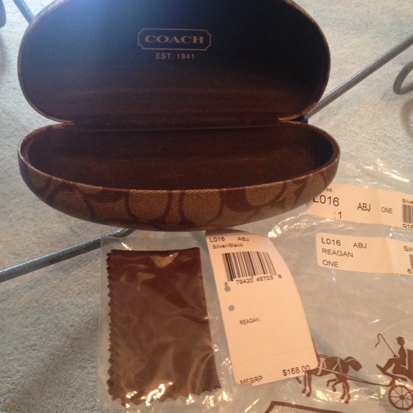 AUTHENTIC COACH SUNGLASSES!! NWT!! - Picture 2 of 4
