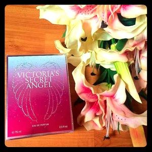 Victoria Secret Angel Pink perfume