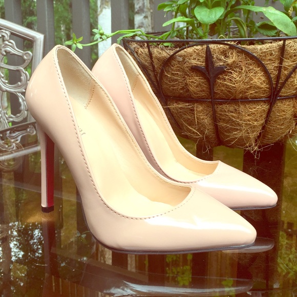 ❤️Red Bottom, Nude Stiletto Pumps