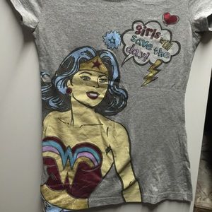 Wonder Woman tee