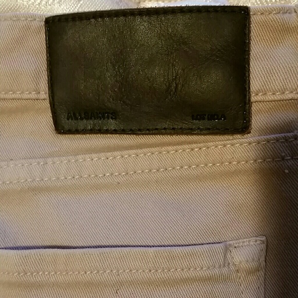 Cute jeans!! - Picture 4 of 4