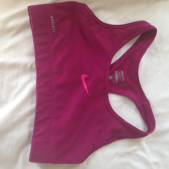 raspberry sports bra nike