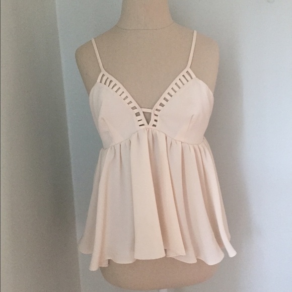 Cute tops bundled!