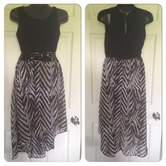 🎉🎉S0LD 🎉🎉 asymmetrical/hi-low hem dress