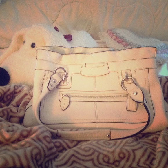 Coach cream leather handbag