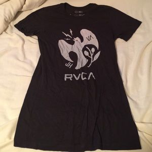 RVCA t-shirt size medium !