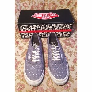 Practically new Dot Chambray Vans 👟