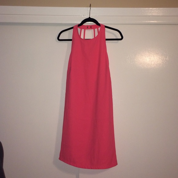 pink dress