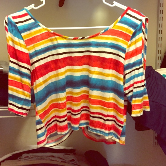 Crop Top - Picture 1 of 2
