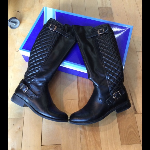 white mountain riding boots