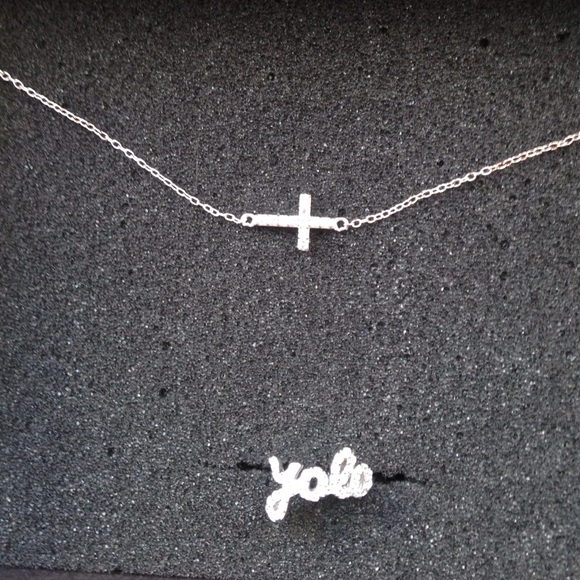 Ring and necklace set