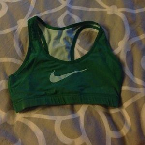 Sports bra