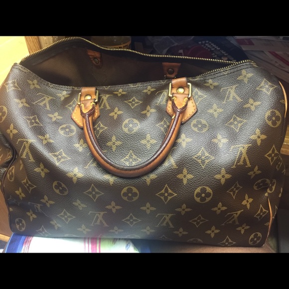 Louis Vuitton Handbag 100% Authentic