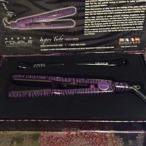 Royale Hair Straightener