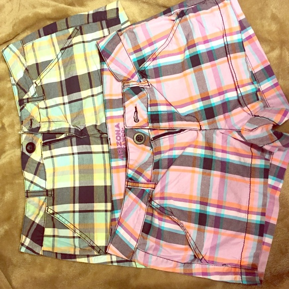 Arizona plaid shorts lot