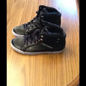 Guess high top fashion shoe