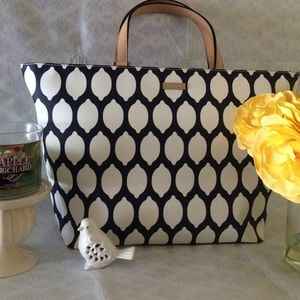 Kate Spade Jules Grant Street Grainy Vinyl
