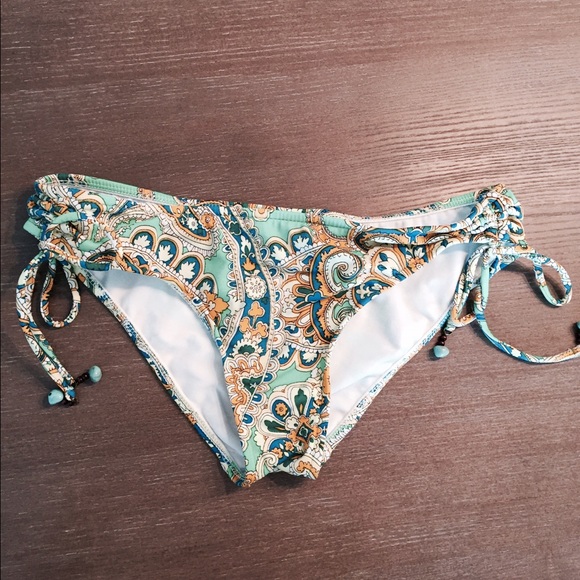 NWOT Roxy bikini bottom