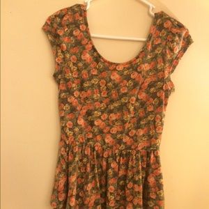 Peplum floral top with cut out back