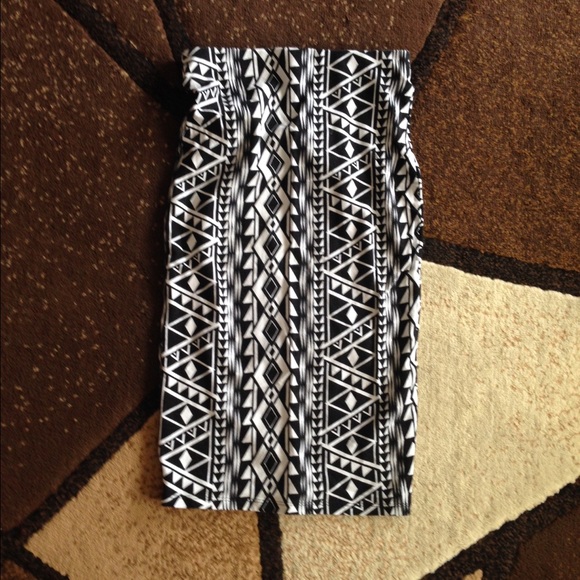 Tribal skirt SZ small