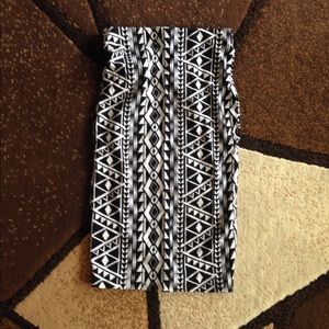 Tribal skirt SZ small