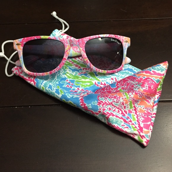 NWOT Lets cha cha sunglasses