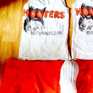 Hooters bundle!